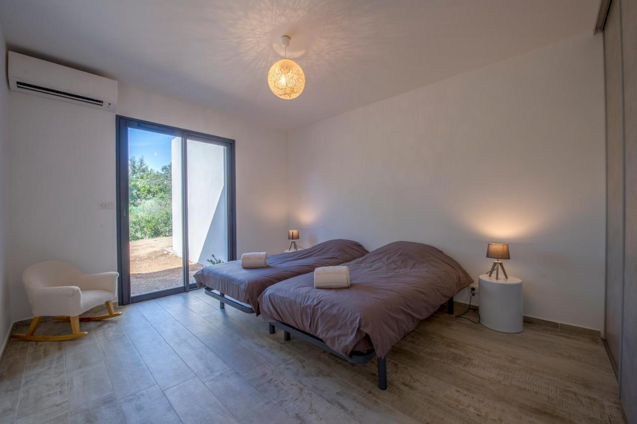 Villa Calme Luxueuse Et Proche Plage Saint-Cyprien Lecci Exterior foto